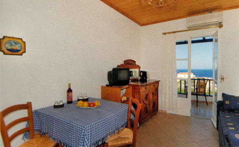 Akrotiri Hotel Platia Ammos Exterior photo