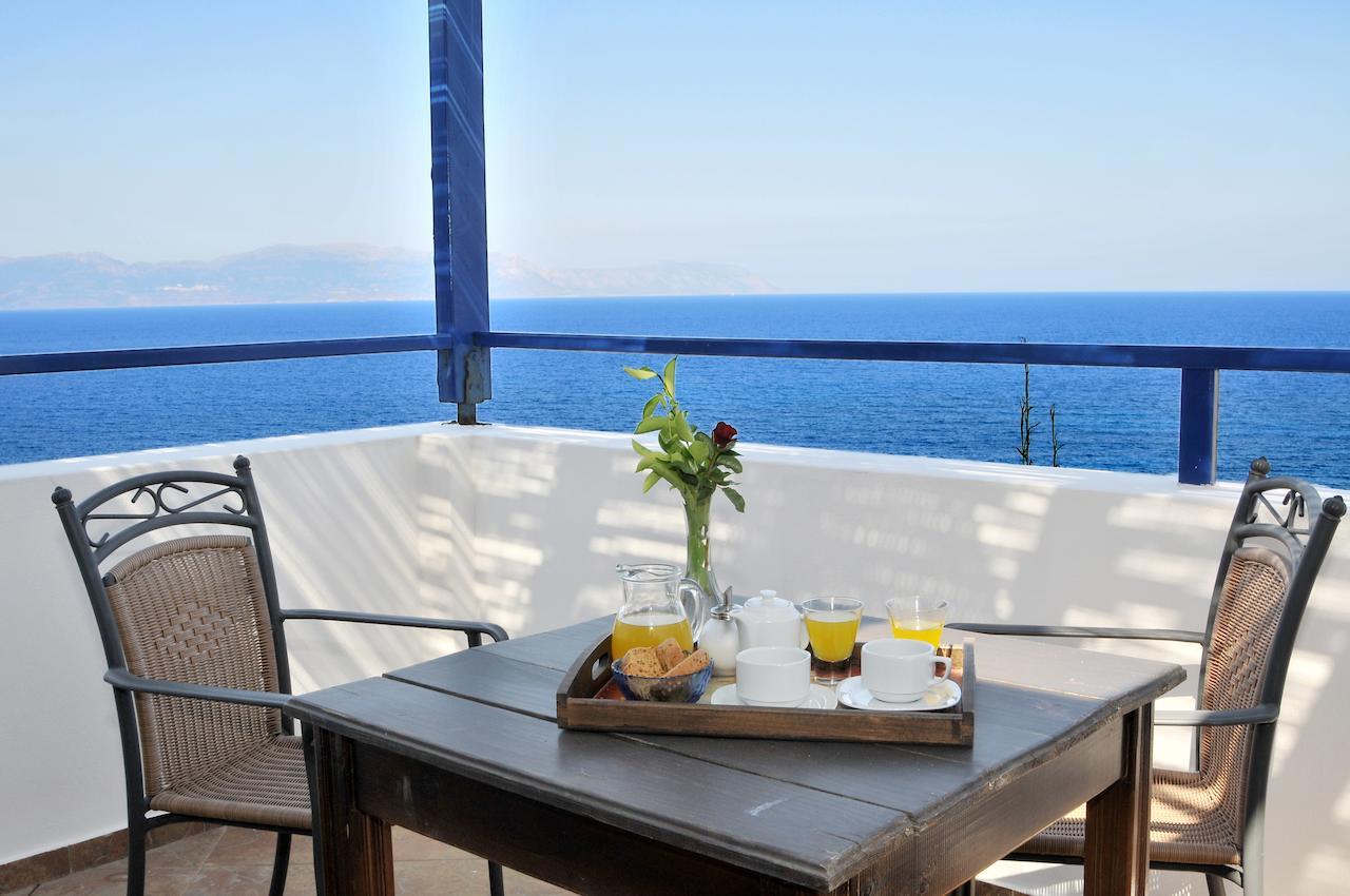 Akrotiri Hotel Platia Ammos Exterior photo