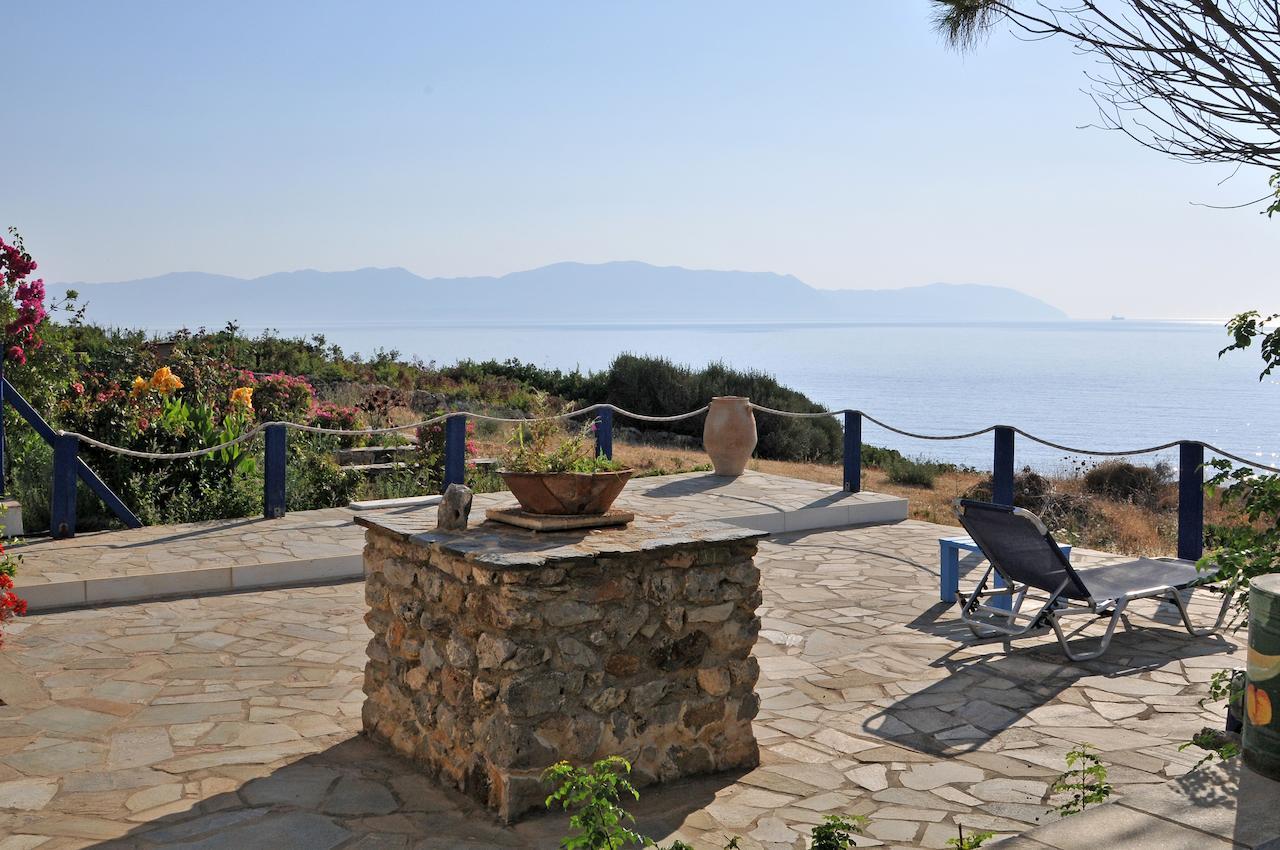 Akrotiri Hotel Platia Ammos Exterior photo